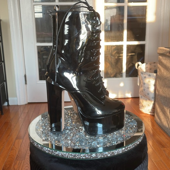 Hedy Lemon drop by privileged lace up patent glossy black chunky platform boots - Picture 3 of 16
